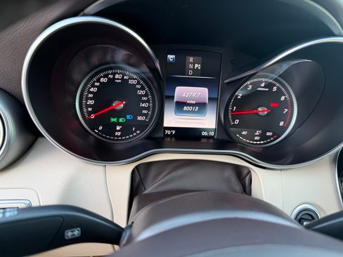 Used 2017 Mercedes-Benz C 300 Sedan image 16