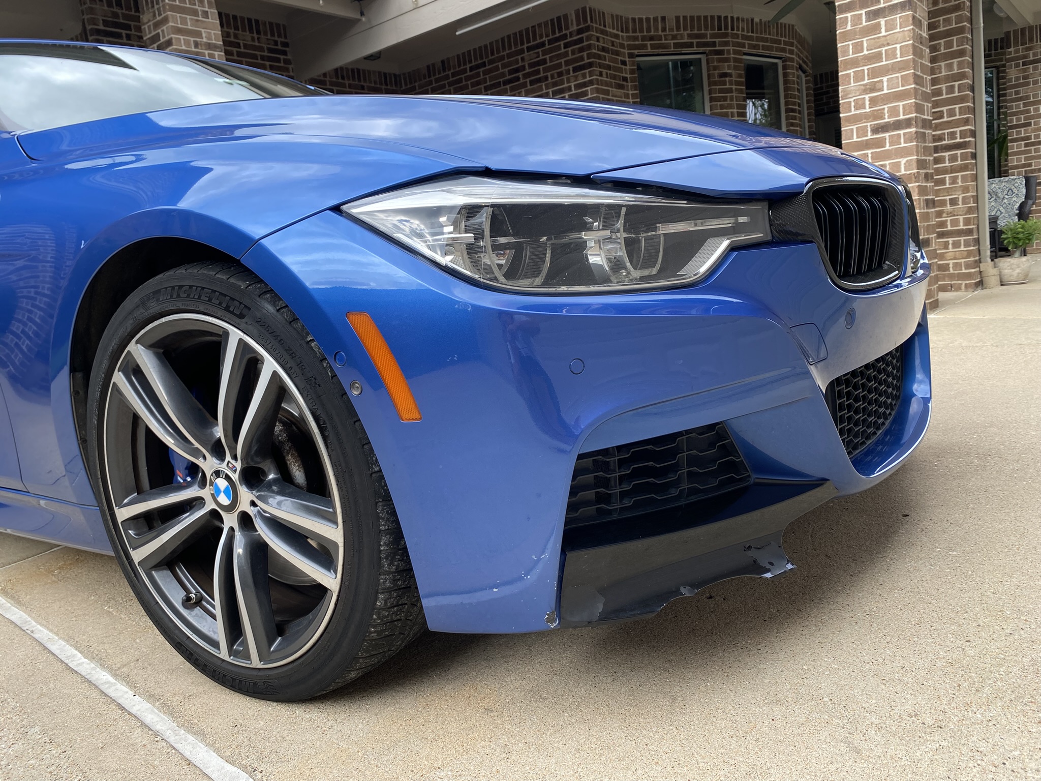 Used 2017 BMW 340i Sedan RWD image 2