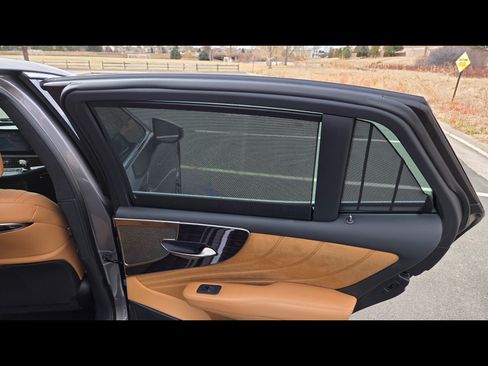 Used 2022 Lexus LS 500 AWD w/ Luxury Package image 19