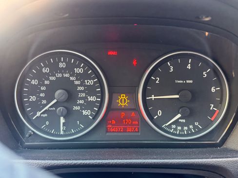 Used 2006 BMW 325i 325i Sedan 4D image 12