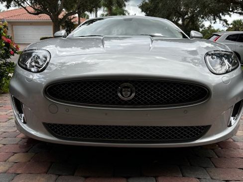 Used 2012 Jaguar XK Convertible image 4