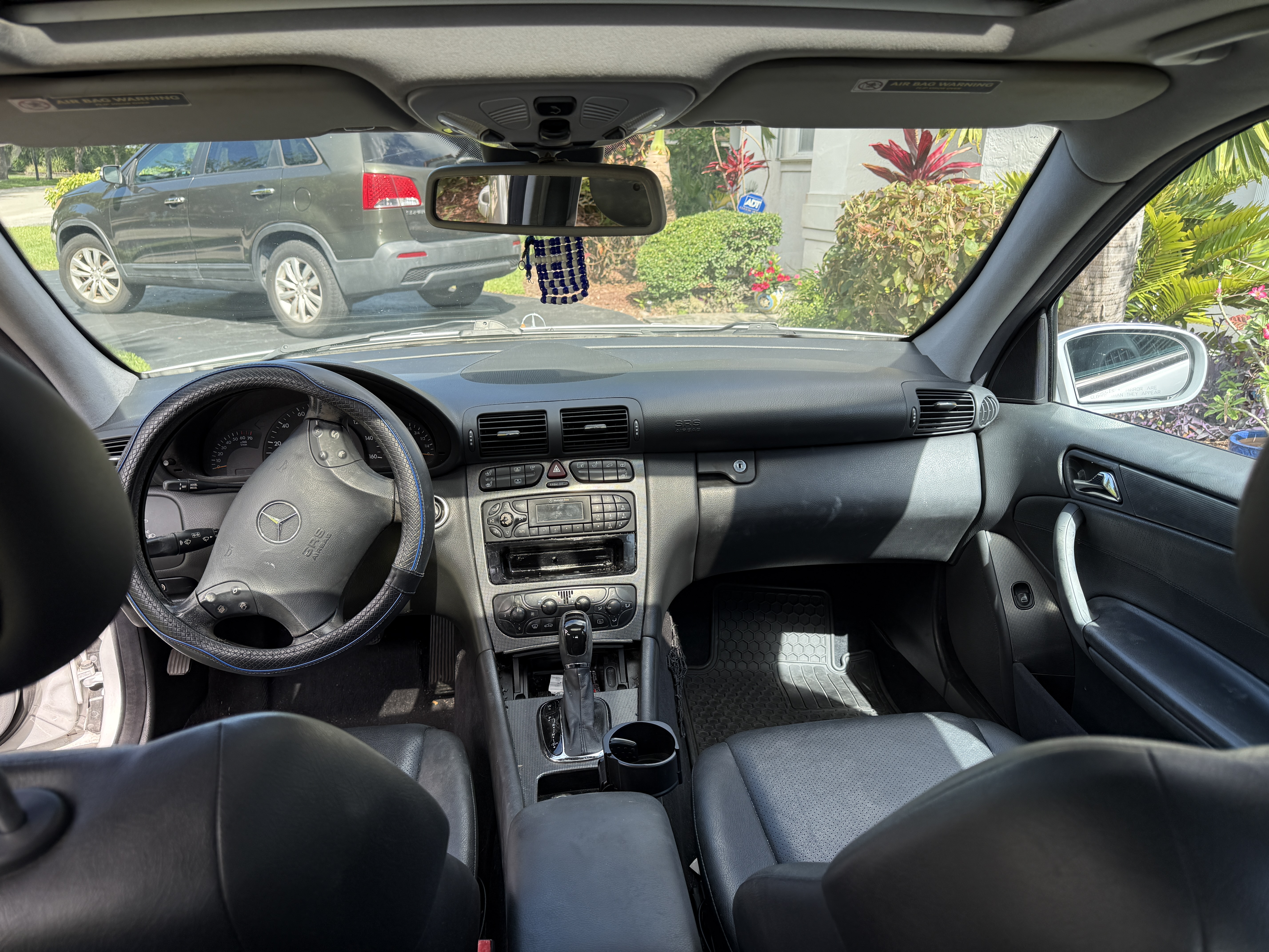 Used 2003 Mercedes-Benz C 230 Sedan image 9
