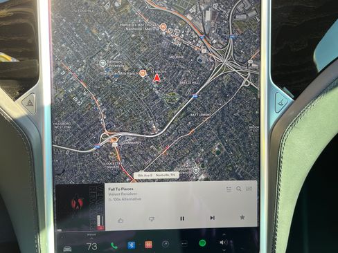 Used 2016 Tesla Model S 90D image 21