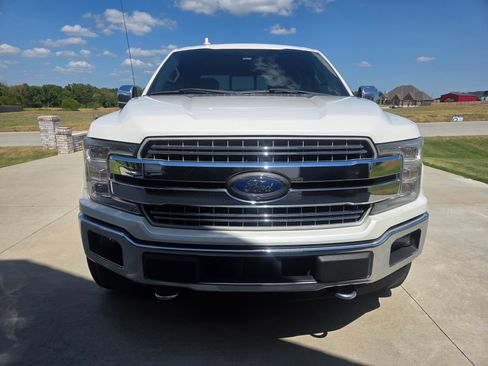 Used 2018 Ford F150 Lariat w/ Equipment Group 502A Luxury AWD/4WD image 10
