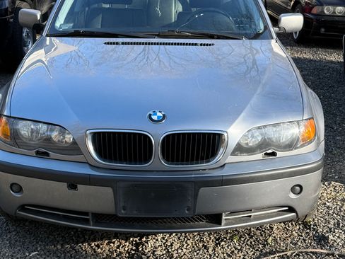 Used 2005 BMW 325xi Sedan AWD/4WD image 5