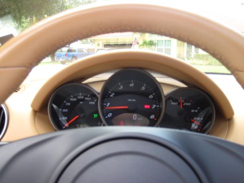 Used 2012 Porsche Boxster RWD image 17