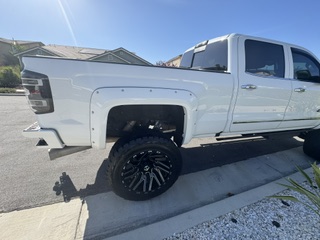 Used 2018 Chevrolet Silverado 2500 LTZ w/ Duramax Plus Package AWD/4WD image 16