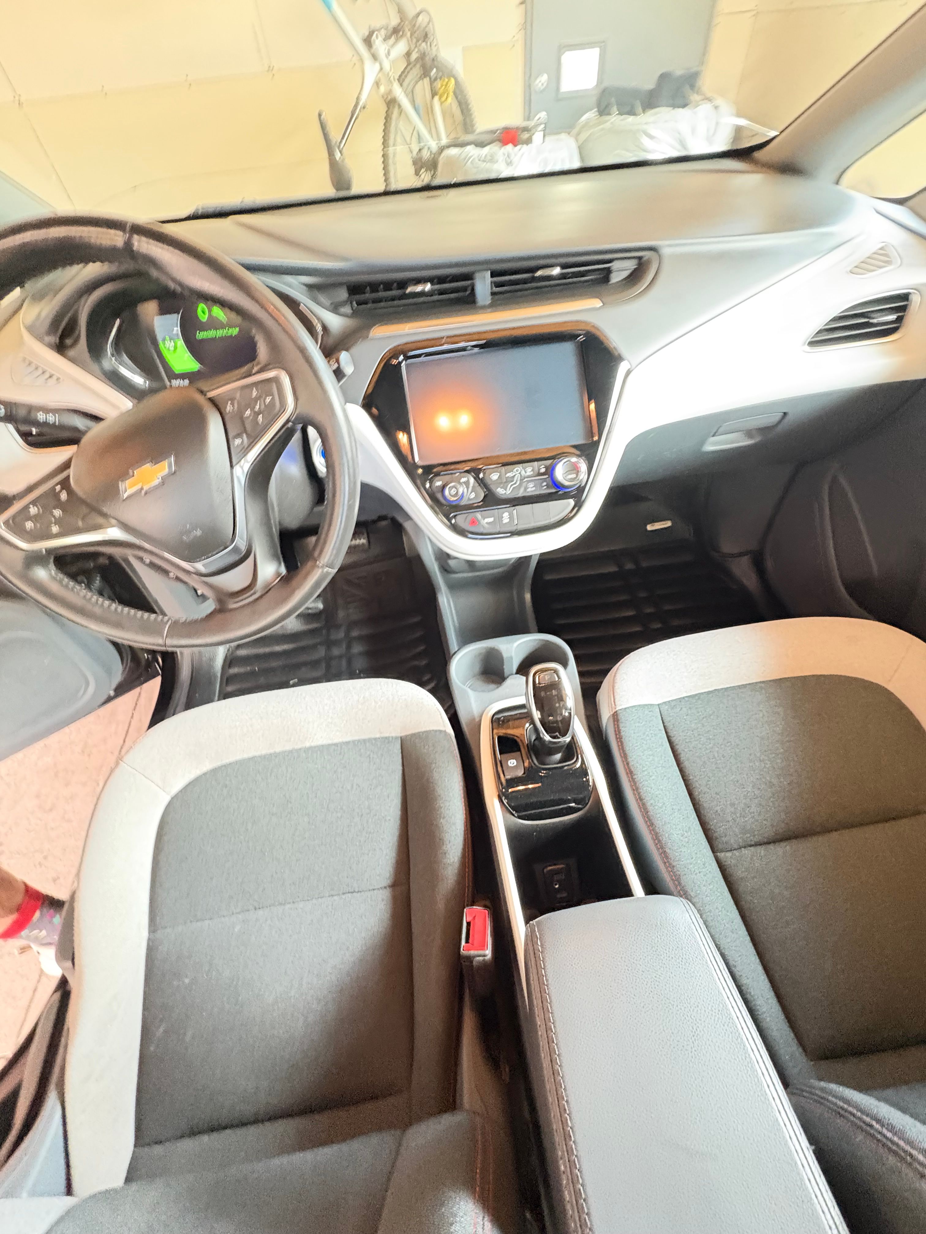 Used 2017 Chevrolet Bolt LT FWD image 14