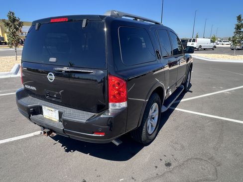 Used 2014 Nissan Armada SV w/ SV Driver Package image 4