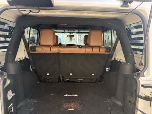 Used 2016 Jeep Wrangler Unlimited Sahara w/ Dual Top Group image 6