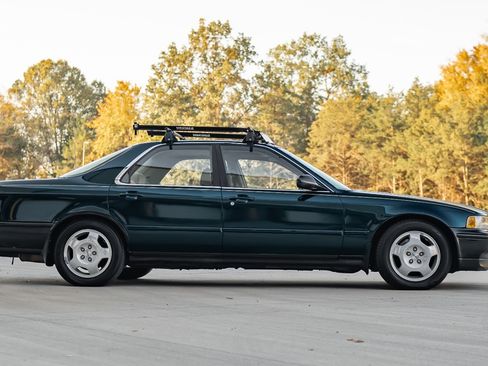 Used 1994 Acura Legend GS image 1
