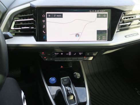 Used 2023 Audi Q4 e-tron Premium Plus w/ Premium Plus image 10