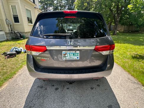 Used 2015 Honda Odyssey EX image 4