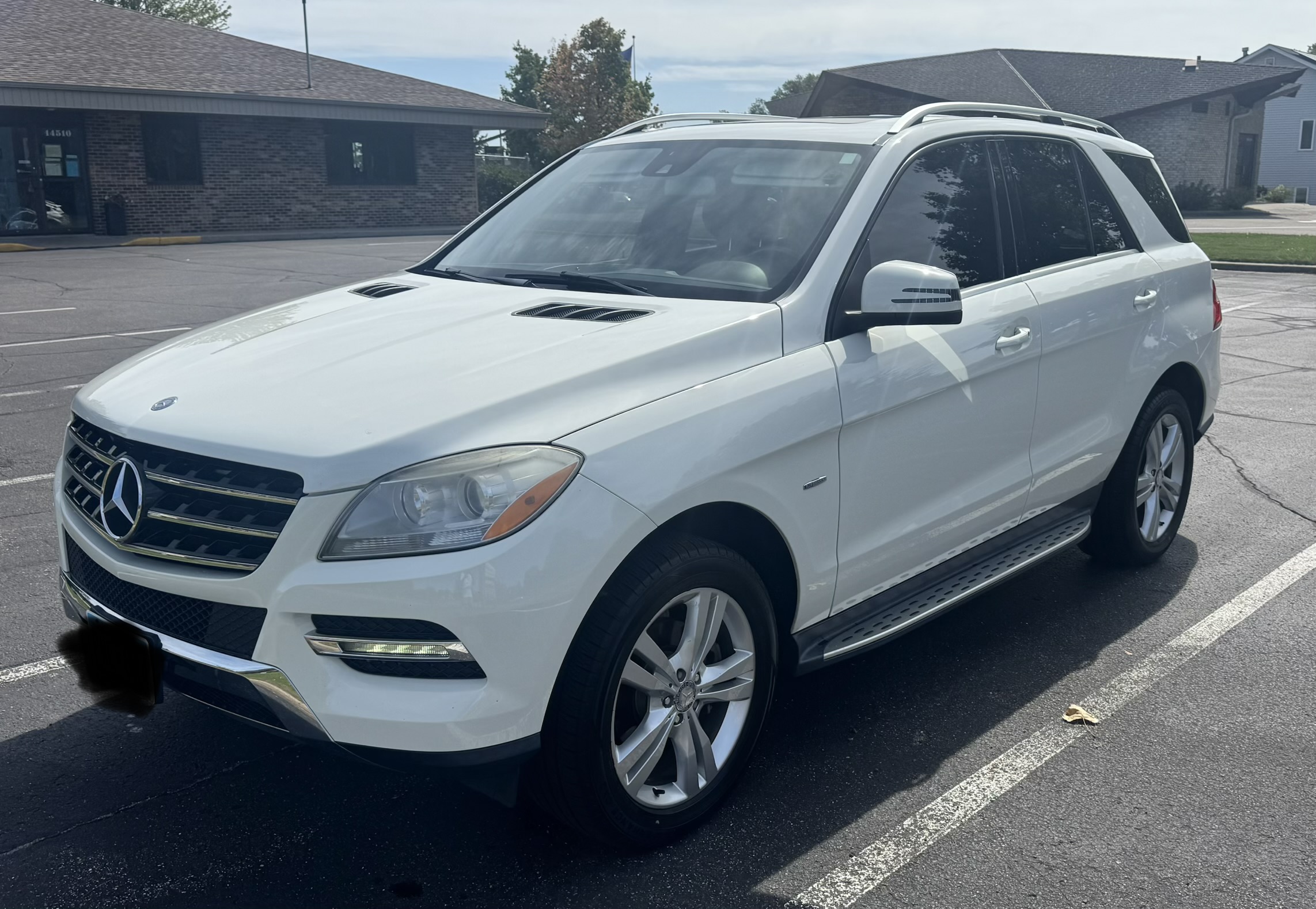 Used 2012 Mercedes-Benz ML 350 4MATIC image 1