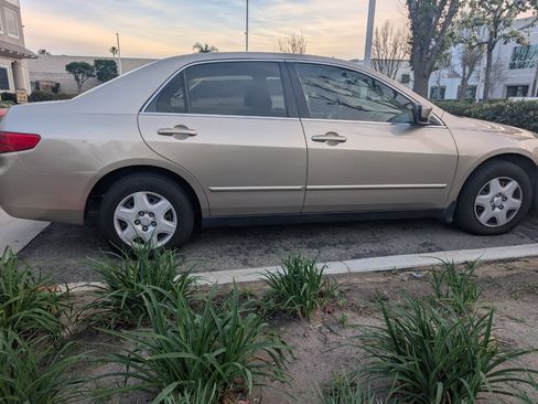 Used 2005 Honda Accord LX image 6