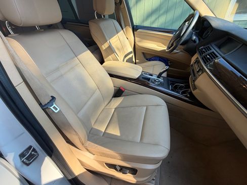 Used 2012 BMW X5 xDrive35i AWD/4WD image 4