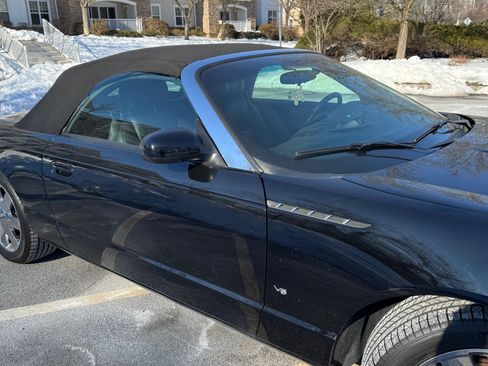 Used 2003 Ford Thunderbird Convertible 2D image 8