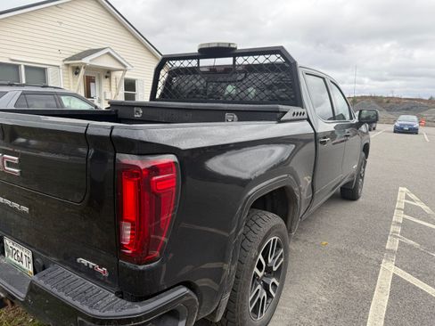 Used 2021 GMC Sierra 1500 AT4 w/ AT4 Premium Package image 4