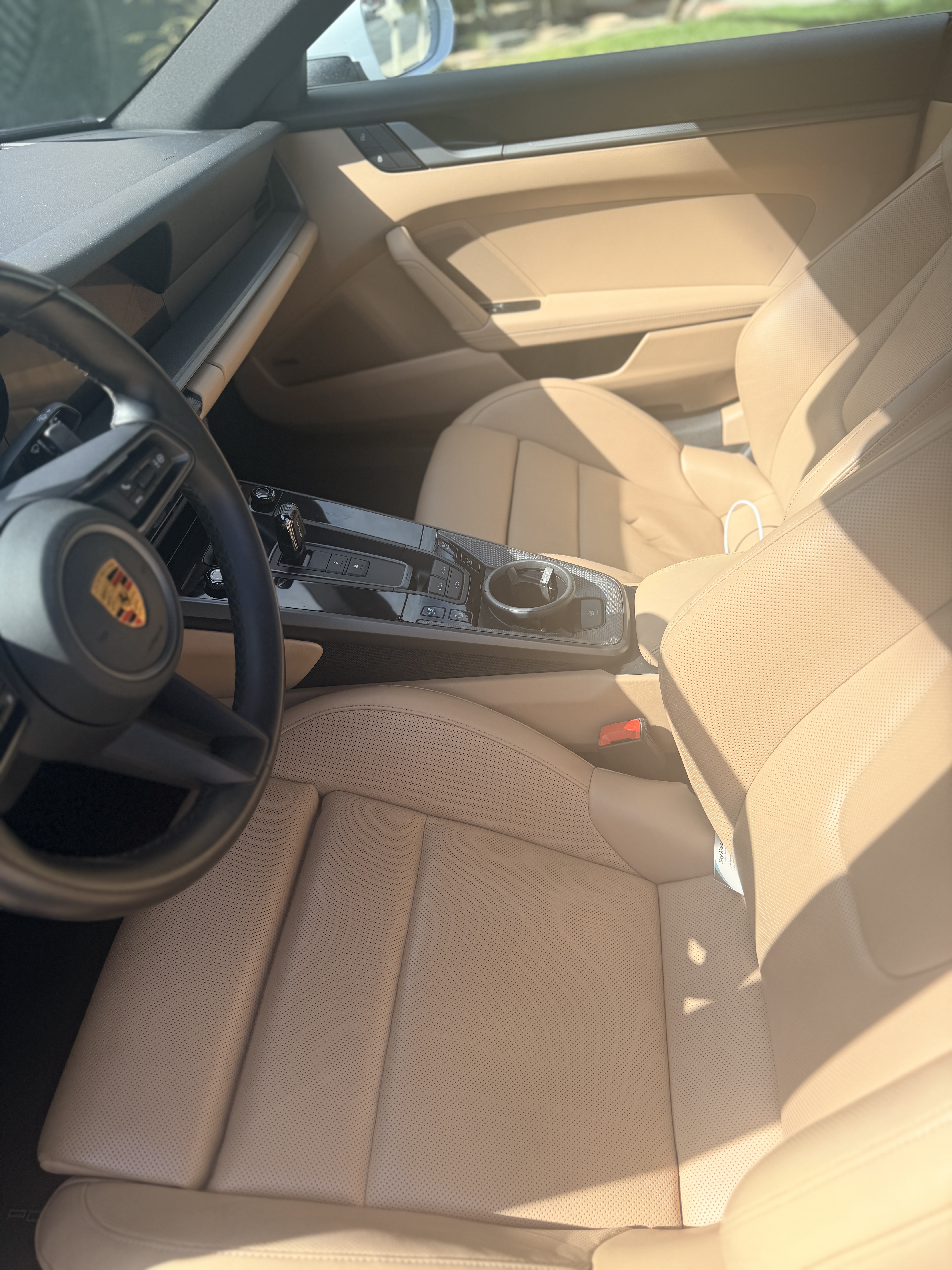 Used 2022 Porsche 911 Carrera image 13