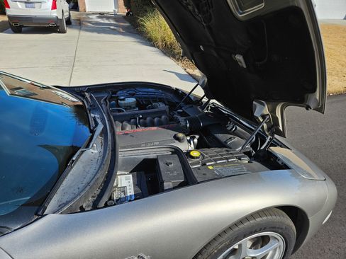 Used 1999 Chevrolet Corvette Coupe w/ Memory Pkg image 10