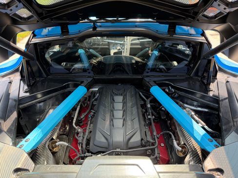 Used 2023 Chevrolet Corvette Stingray Preferred Cpe w/ Z51 Performance Package RWD image 15