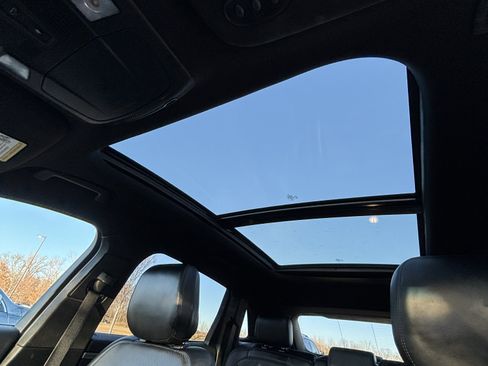 Used 2020 Lincoln Nautilus Reserve image 11