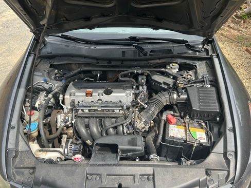 Used 2010 Honda Accord EX-L image 16