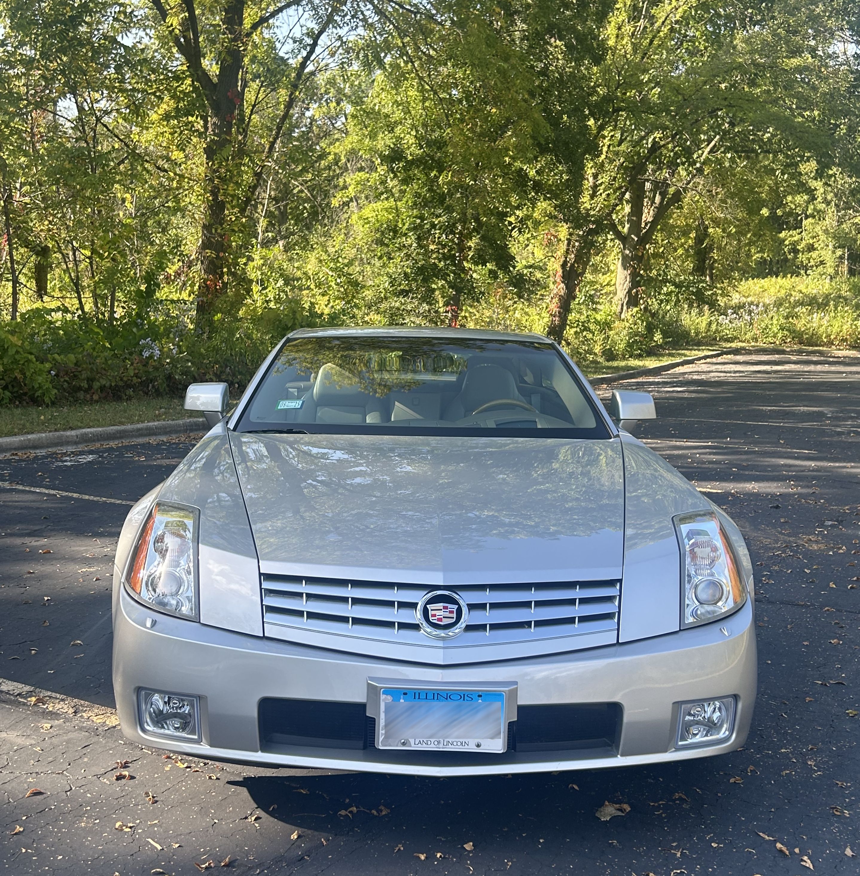 Used 2004 Cadillac XLR RWD image 8