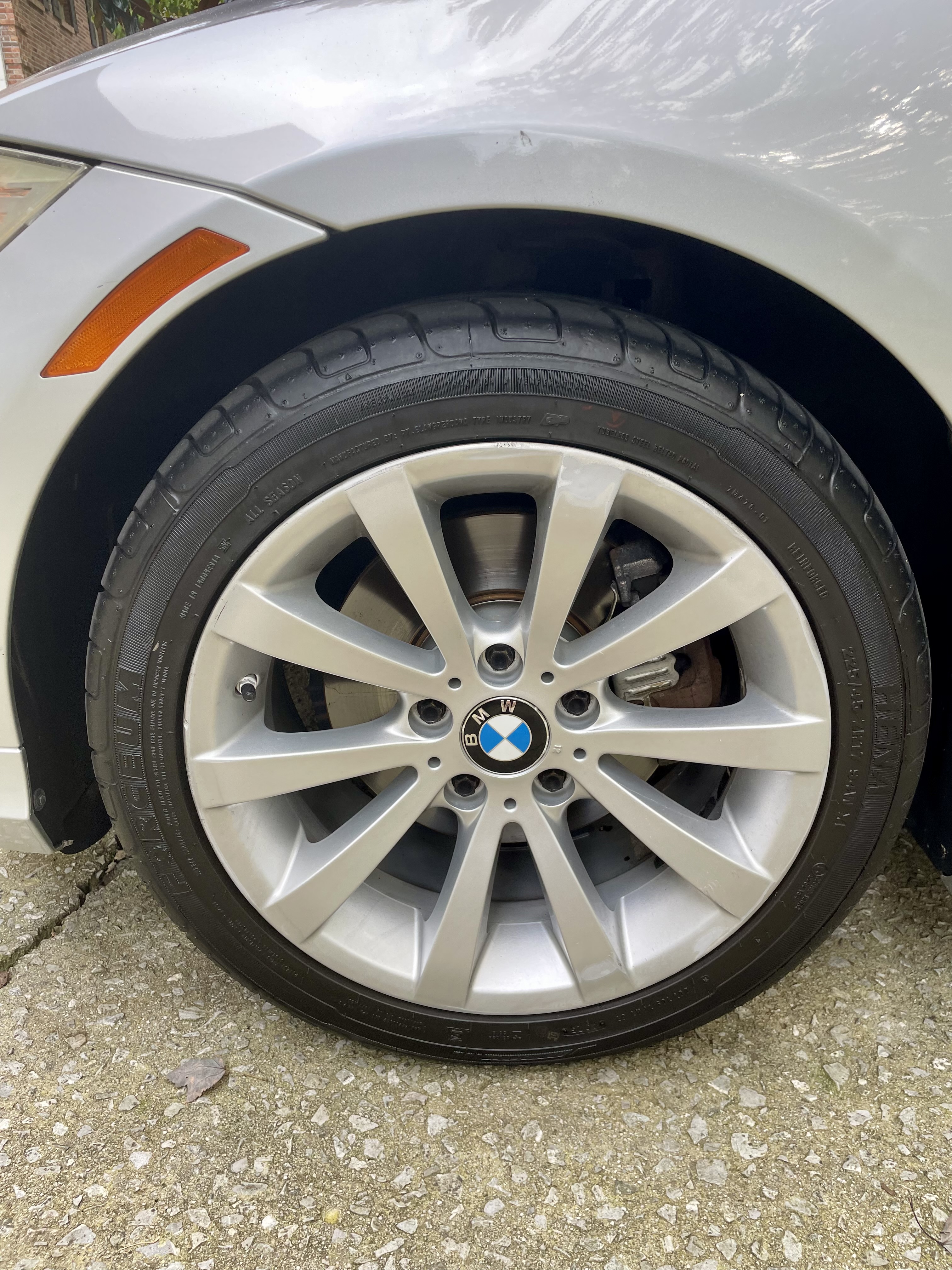 Used 2011 BMW 328i xDrive Sedan AWD/4WD image 27