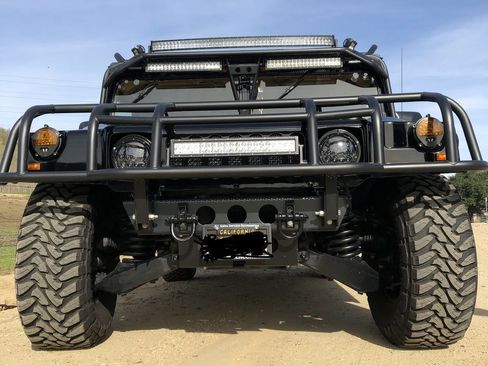 Used 1996 HUMMER H1 4-Door Hard Top image 9