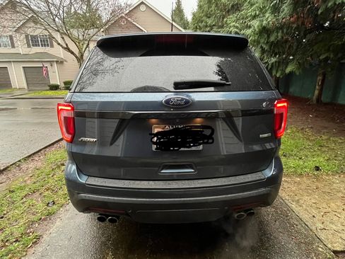 Used 2019 Ford Explorer Sport w/ Equipment Group 401A AWD/4WD image 4