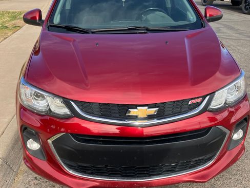 Used 2017 Chevrolet Sonic LT w/ Convenience Package image 4