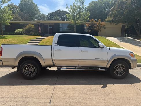 Used 2005 Toyota Tundra Limited RWD image 8