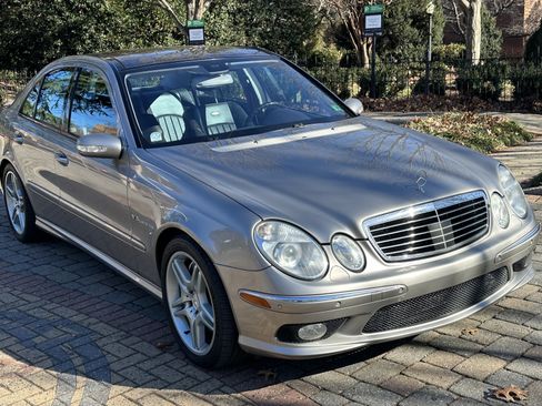 Used 2003 Mercedes-Benz E 55 AMG Sedan image 2