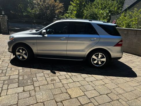 Used 2012 Mercedes-Benz ML 350 4MATIC image 12
