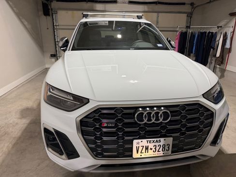 Used 2024 Audi SQ5 Premium image 2