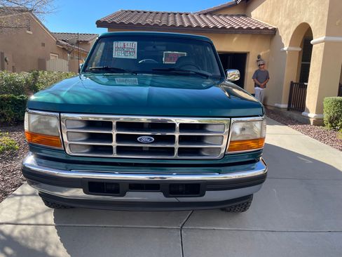 Used 1996 Ford Bronco image 10