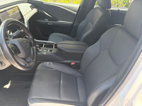 Used 2024 Lexus TX 350 AWD w/ Technology Package image 8