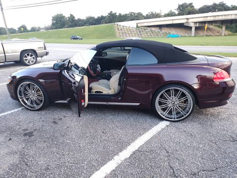 Used 2006 BMW 650i Convertible image 11