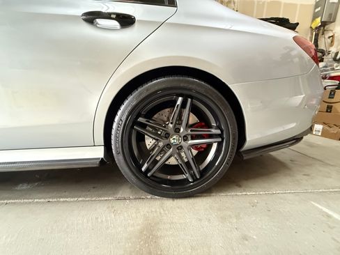 Used 2019 Mercedes-Benz E 53 AMG 4MATIC Sedan image 5