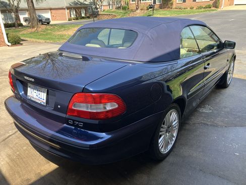 Used 2004 Volvo C70 LT image 10