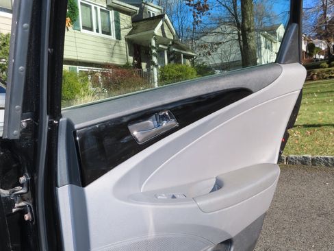 Used 2012 Hyundai Sonata Limited w/ Navigation Pkg image 20