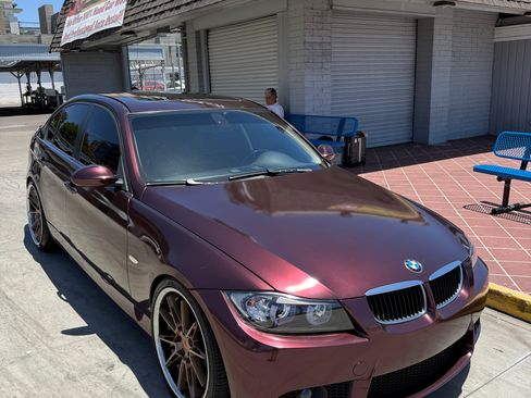 Used 2006 BMW 325i Sedan RWD image 6