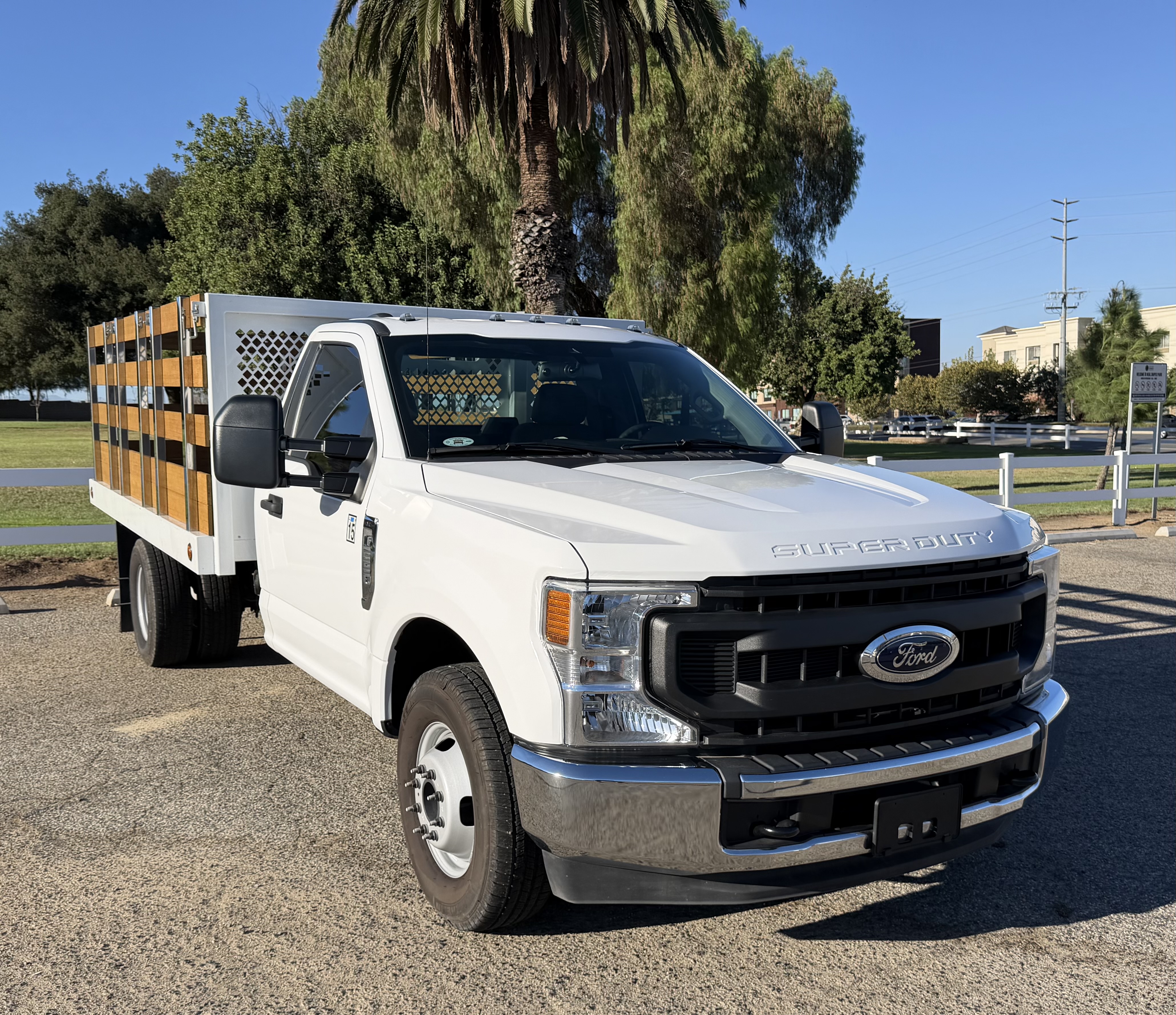 Used 2021 Ford F350 XL w/ Power Equipment Group RWD image 5