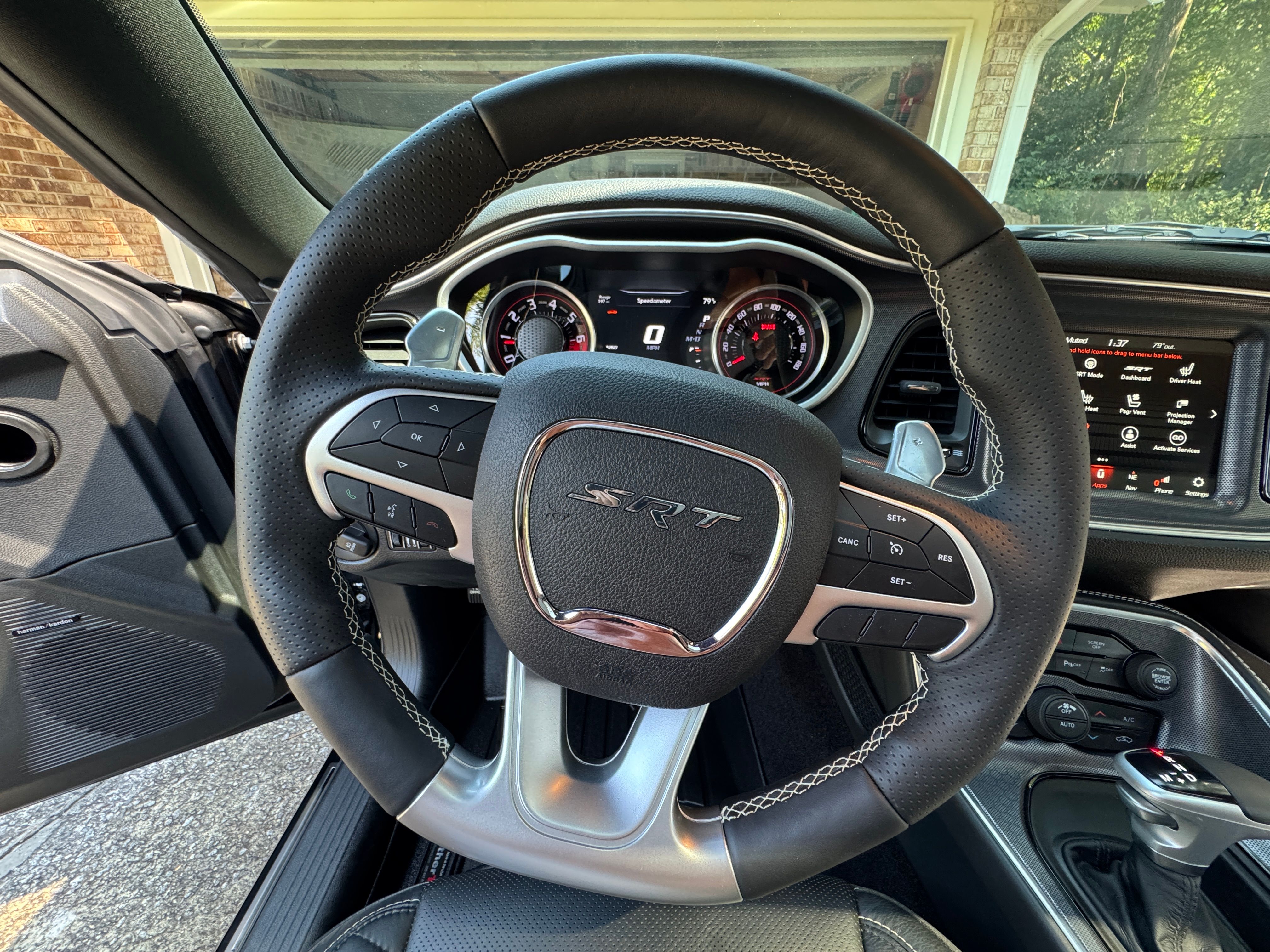 Used 2018 Dodge Challenger SRT RWD image 29
