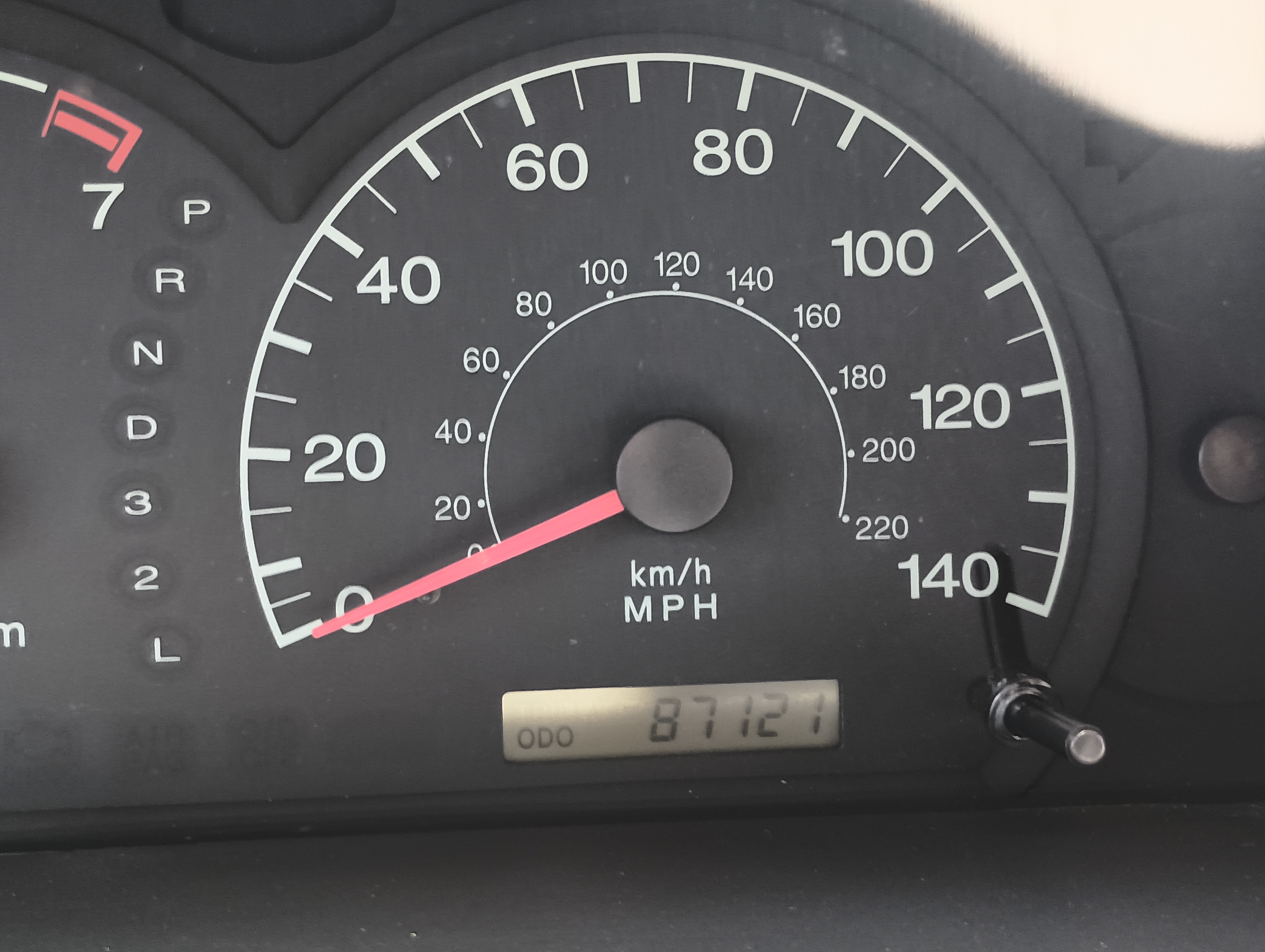 Used 2002 Hyundai Elantra GLS FWD image 16