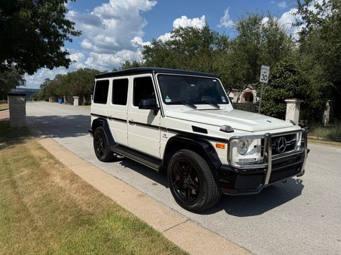 Used 2017 Mercedes-Benz G 63 AMG 4MATIC image 8