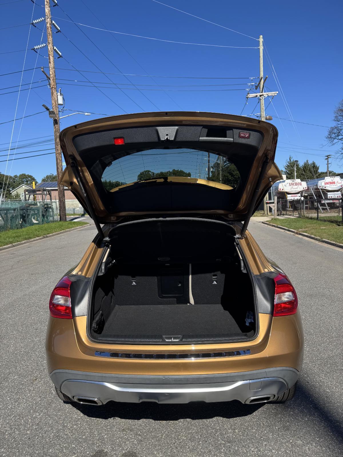 Used 2018 Mercedes-Benz GLA 250 4MATIC image 2
