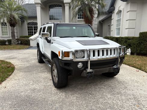 Used 2007 HUMMER H3 AWD/4WD image 1