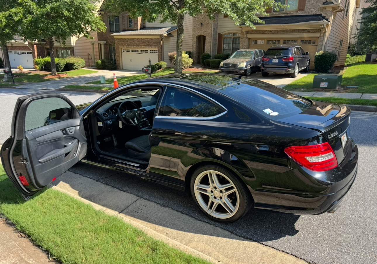 Used 2014 Mercedes-Benz C 250 Coupe image 5